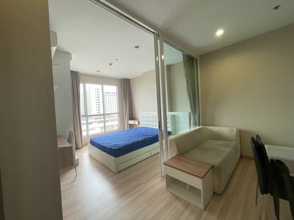 bedroom of The Hotel Serviced Condo เดอะโฮเทล คอนโด