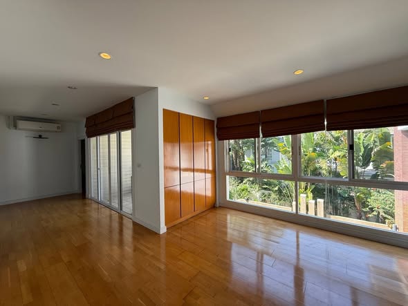 room interior of The Houseful Poolvilla