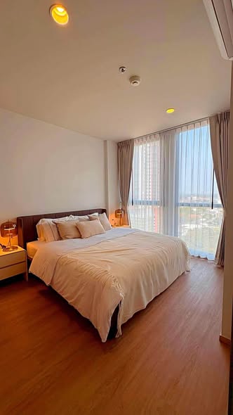 bedroom of The Issara Sathorn (ดิ อิสสระ สาทร)