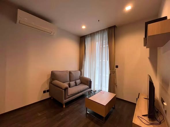 bedroom and living room of THE LINE Asoke-Ratchada
