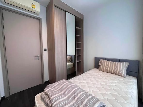 bedroom and room interior of THE LINE Asoke-Ratchada