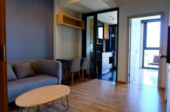 living room and room interior of THE LINE Jatujak-Mochit