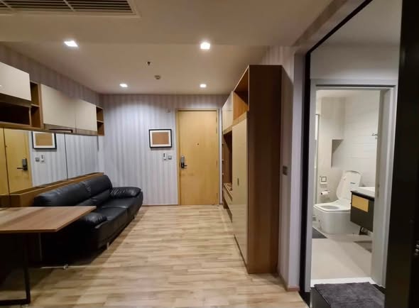 room interior of THE LINE Jatujak-Mochit