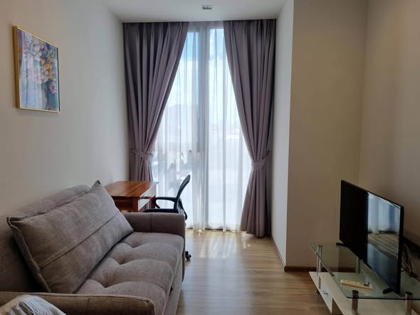 bedroom and living room of THE LINE Phahon-Pradipat
