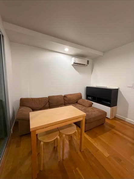 living room of THE LINE Phahonyothin Park