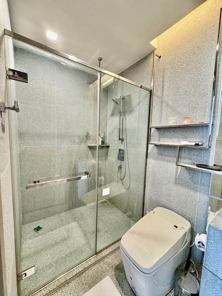 room interior and bathroom of THE LINE Ratchathewi