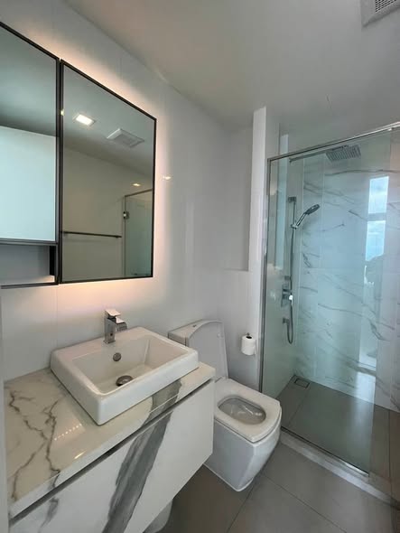 bathroom of THE LINE Sukhumvit 101