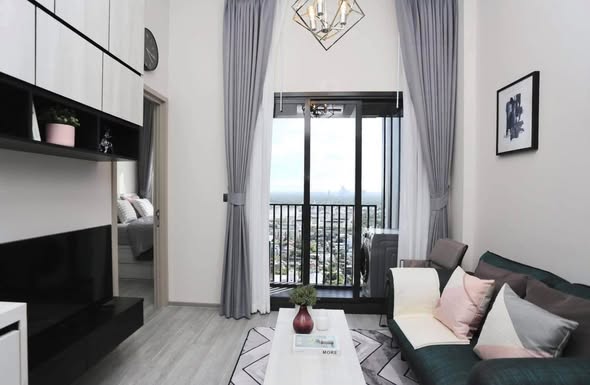 bedroom and living room of THE LINE Sukhumvit 101