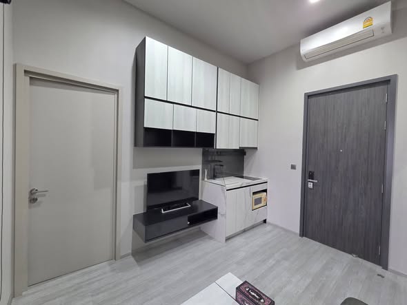 room interior of THE LINE Sukhumvit 101