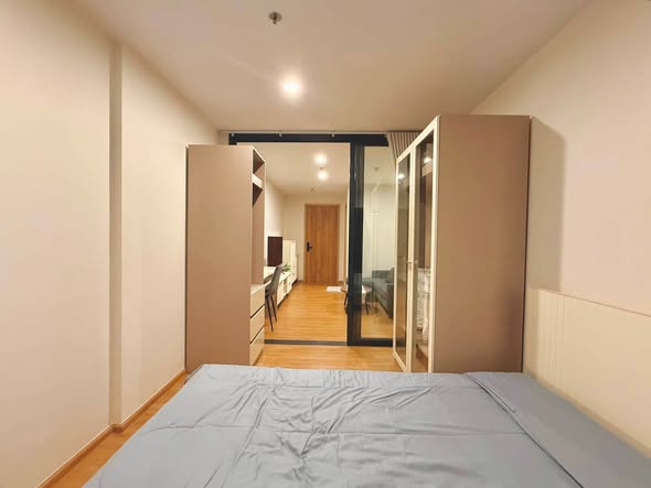 bedroom and room interior of The Line Vibe เดอะ ไลน์ ไวบ์