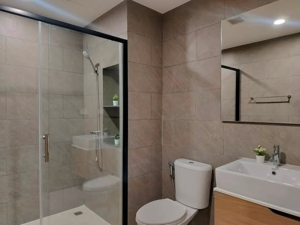room interior and bathroom of The LIVIN Phetkasem