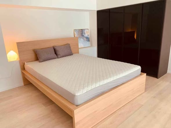 bedroom of The Lofts Silom by Raimon Land