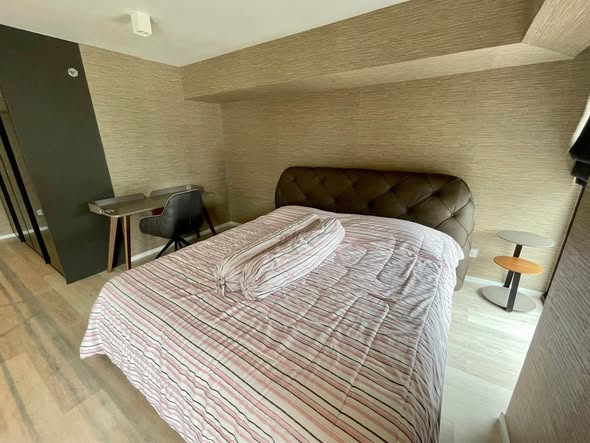 bedroom of The Lofts Silom by Raimon Land