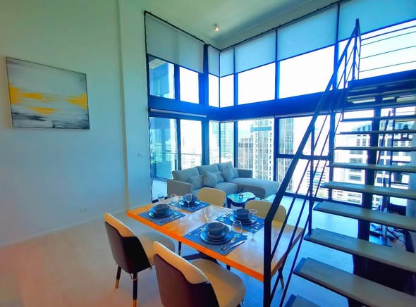 living room and room interior of The Lofts Silom by Raimon Land