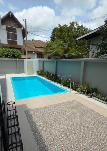 pool of The M Pool Villas Bangkok – Ekkamai