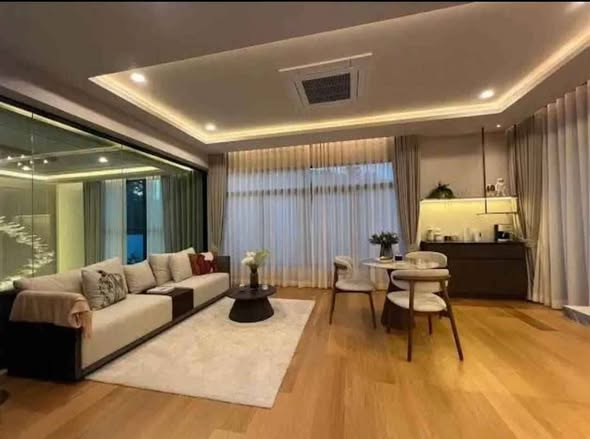 living room and bedroom of The Master Reflexion @BTS Onnut