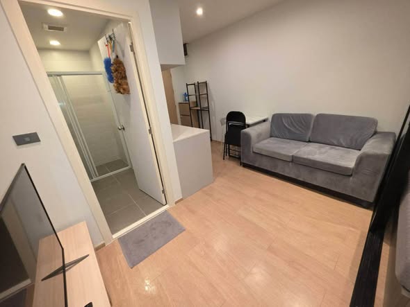 living room and room interior of The Matt Sathorn-Thaphra