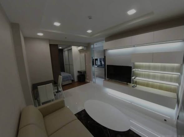 The Metropolis Samrong