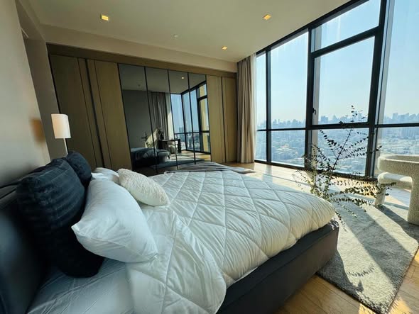bedroom of The Monument Thong Lo