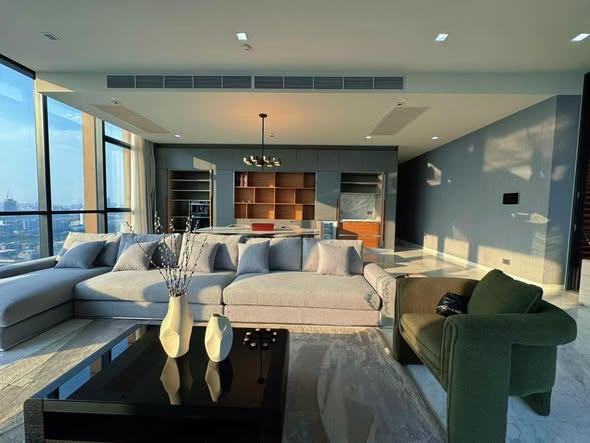 living room of The Monument Thong Lo