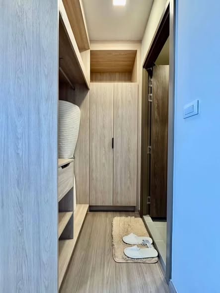 room interior of THE MUVE Sukhumvit 107