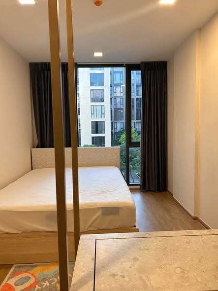 bedroom and room interior of The Nest Chula-Samyan