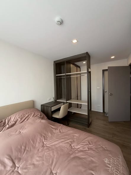 bedroom and room interior of The Nest Sukhumvit 64 Phase 2