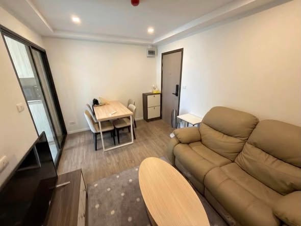 living room of The Nest Sukhumvit 64 Phase 2