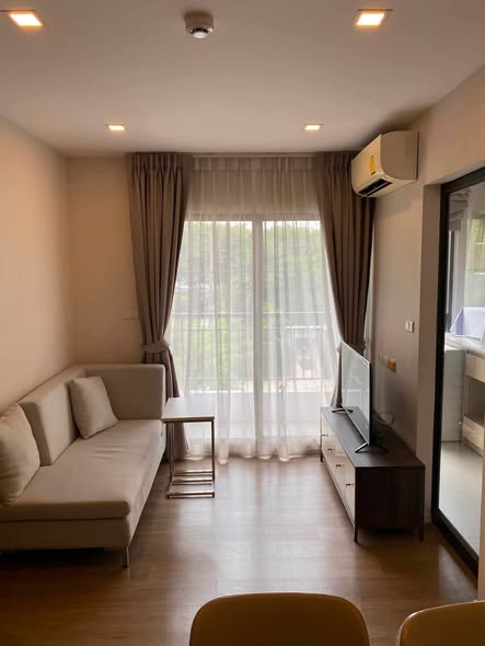 living room of The Nest Sukhumvit 64 Phase 2