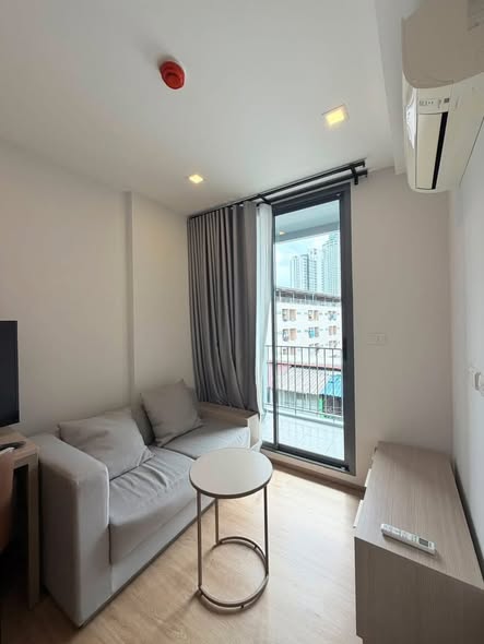 bedroom of The Nest Sukhumvit 71