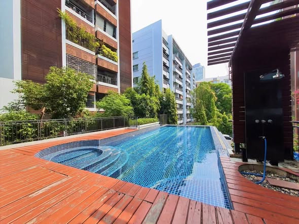 pool of The Next Garden Mix Condominium (The Next 4)
