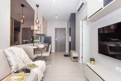 living room and bedroom of The Niche Pride Thong Lo-Phetchaburi