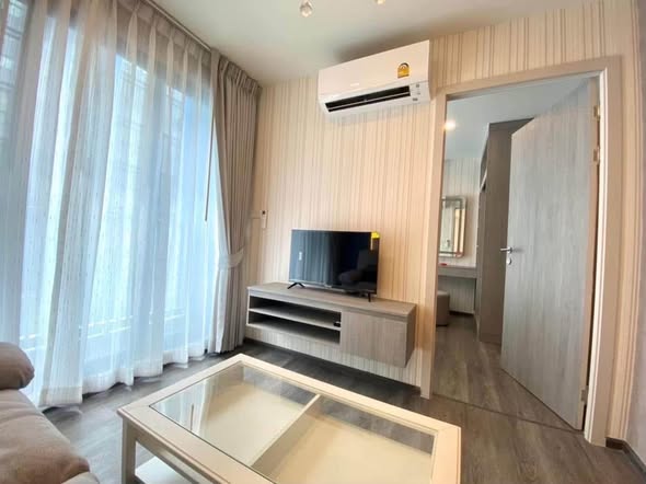 bedroom of The Origin Onnut