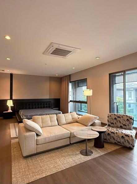 living room and bedroom of The Palm Bangna-Wongwaen 2