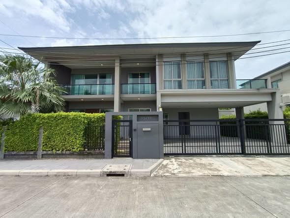 The Palm Bangna-Wongwaen