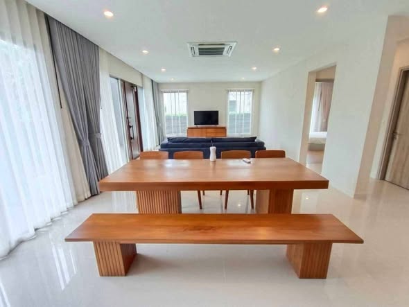 room interior of The Palm Bangna-Wongwaen