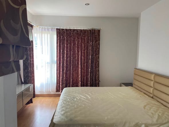 bedroom of The Parkland Grand Asok-Phetchaburi