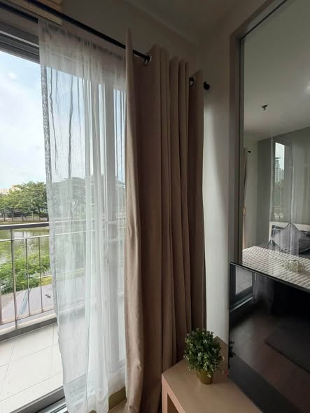 bedroom and room interior of The Parkland Srinakarin Lakeside