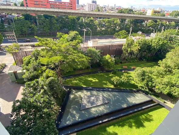 The Parkland Taksin -Tha Phra