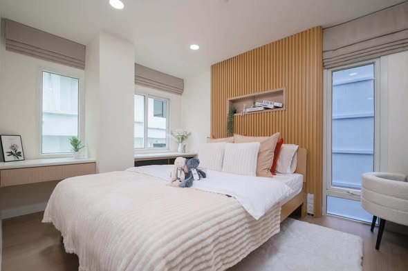bedroom of The Plenary Sathon