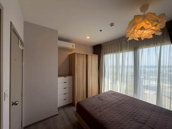 bedroom of The Politan Aqua