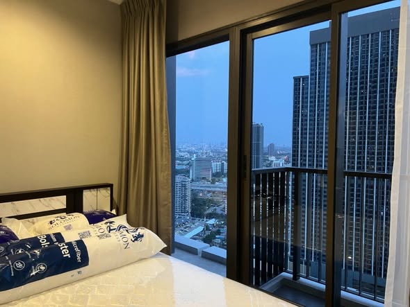 bedroom of The Politan Aqua