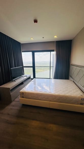 bedroom of The Politan Rive