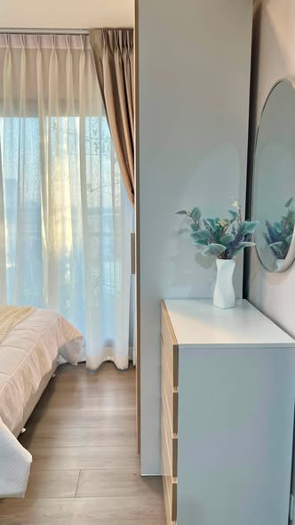 bedroom and room interior of The Politan Rive