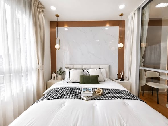 bedroom of The President Sathon-Ratchaphruek 1