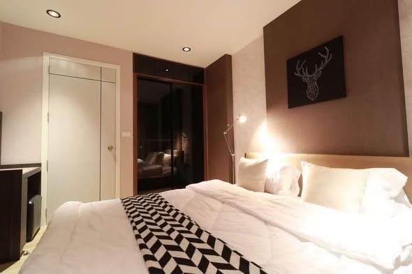 bedroom of The President Sathon-Ratchaphruek 3