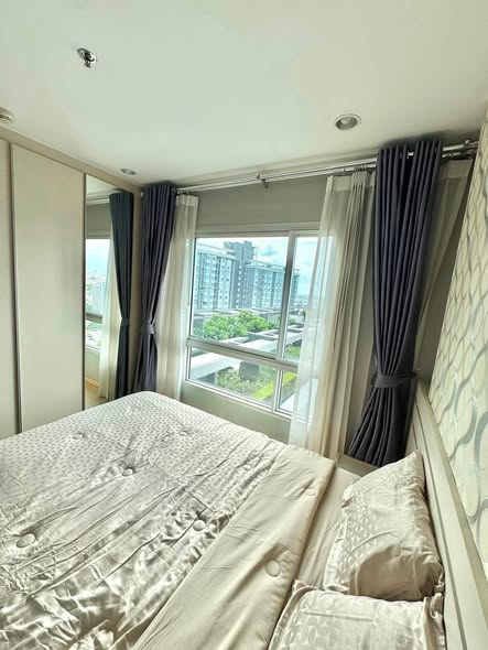 bedroom of The President Sathon-Ratchaphruek 3