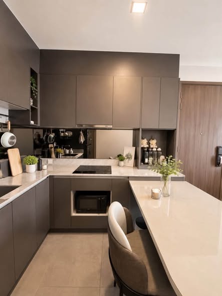 bathroom and kitchen of The Privacy Jatujak