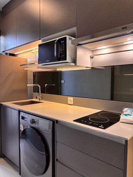 kitchen of The Privacy Jatujak