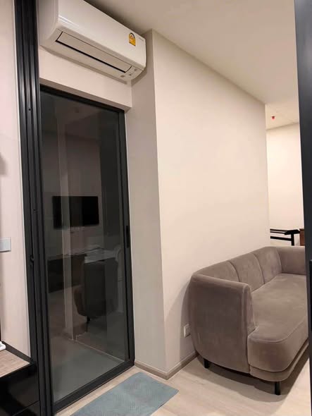 room interior and bathroom of The Privacy Jatujak